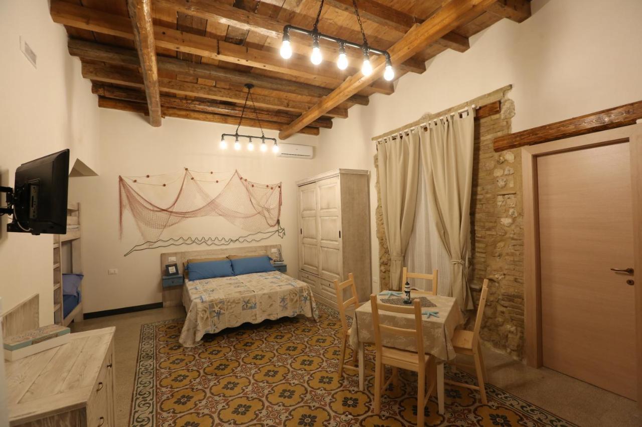 Antica Dimora Dell'Ammiraglio Aparthotel Licata Ngoại thất bức ảnh